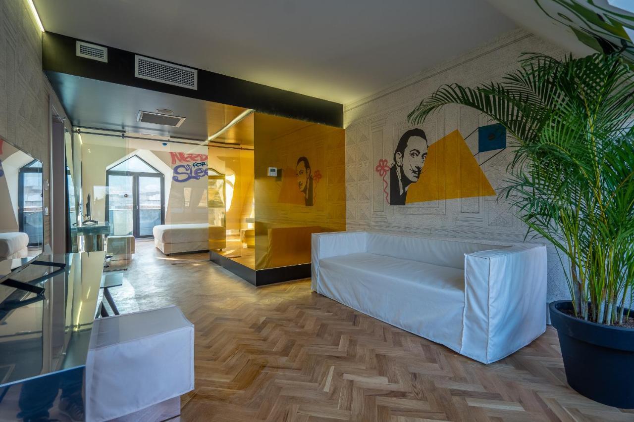Platforma Design Hotel Tbilisi Esterno foto