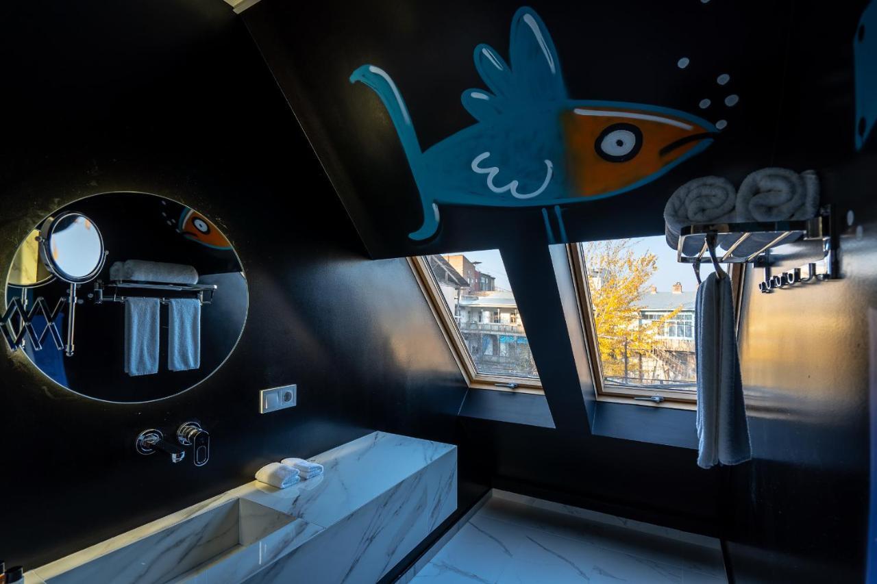 Platforma Design Hotel Tbilisi Esterno foto